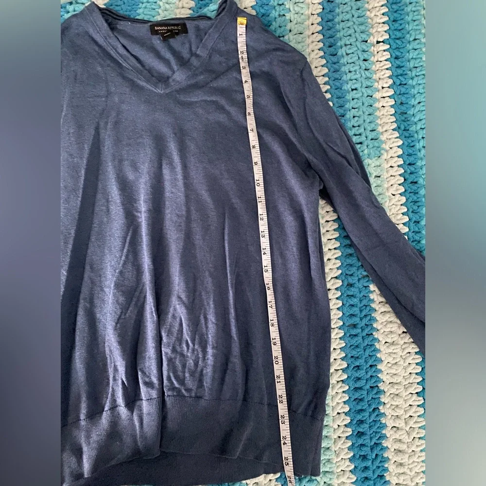Banana Republic Luxury Blend Men's Slate V-Neck Sweater